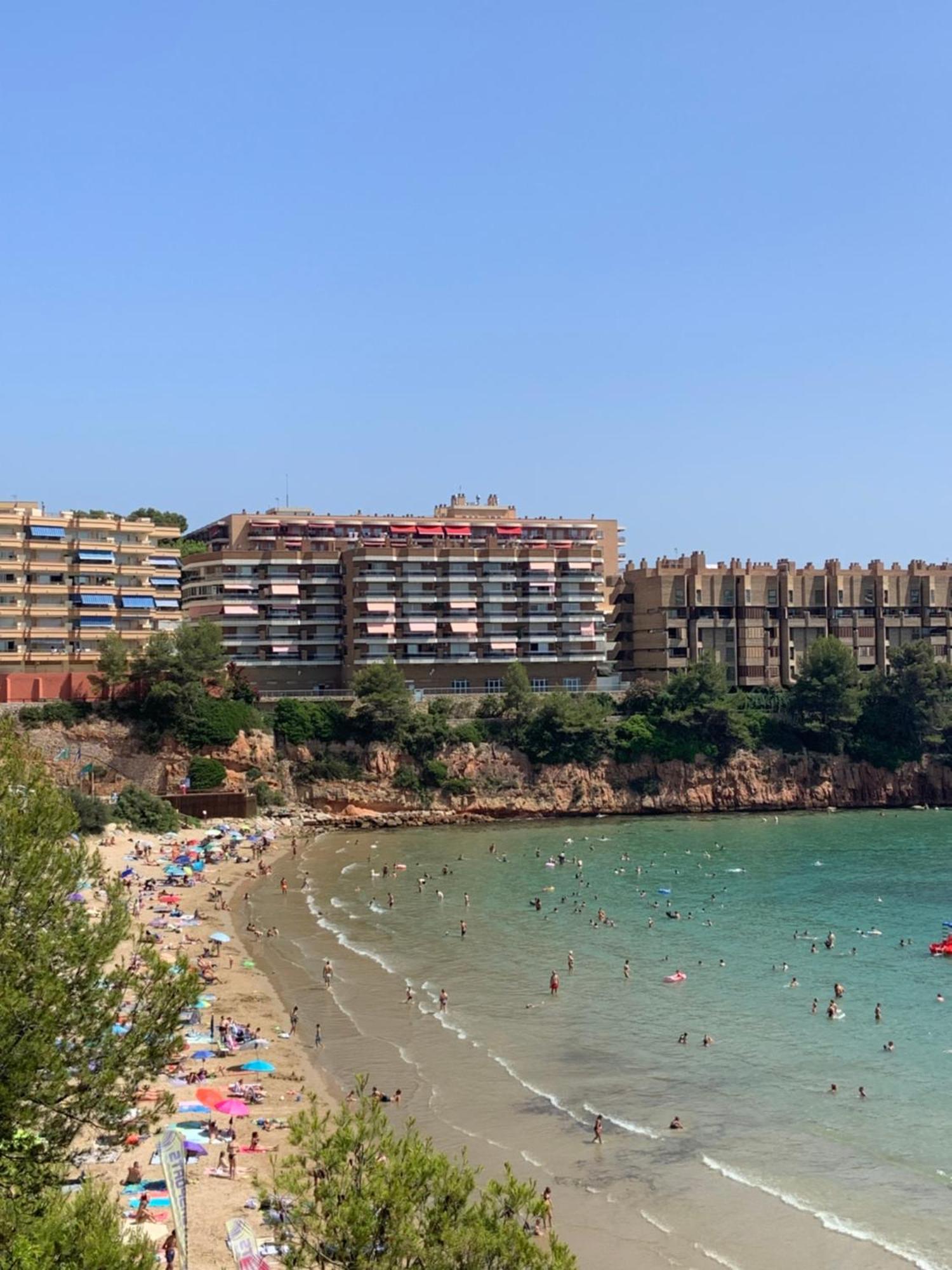 Bahia Apartamento Sobre El Mar Salou Bagian luar foto